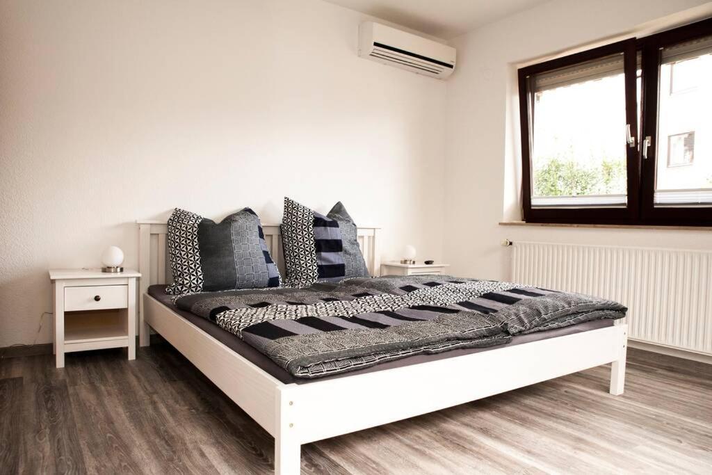 Exklusive Ferienwohnung In Einbeck, Zentrum! Neu!! Ngoại thất bức ảnh